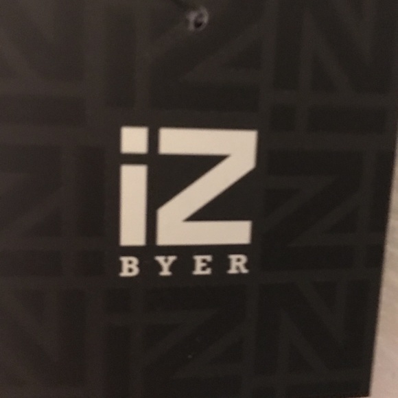 Top - Picture 4 of 4